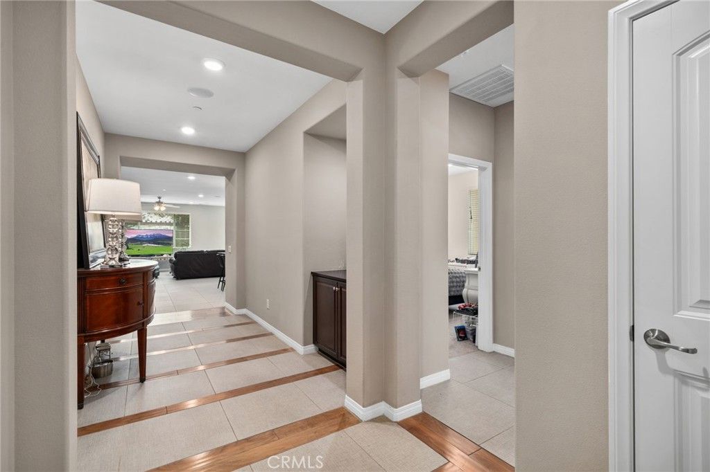 Photo of 13101 Baxter Springs Dr, Rancho Cucamonga, CA 91739 (MLS # CV26081459)