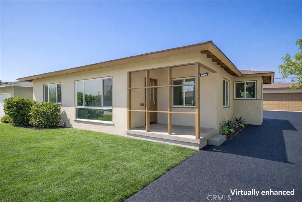 626 W Bonnie Brae Court