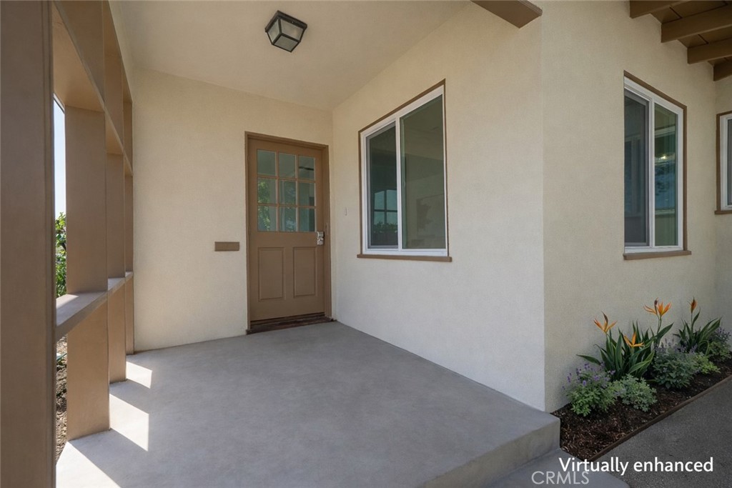 626 W Bonnie Brae Court