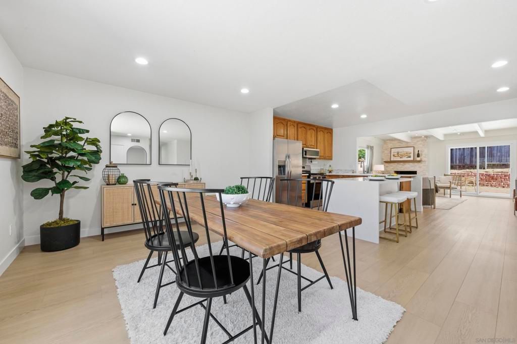 Photo of 8595 Flanders Dr Dr, San Diego, CA 92126 (MLS # 260009157SD)