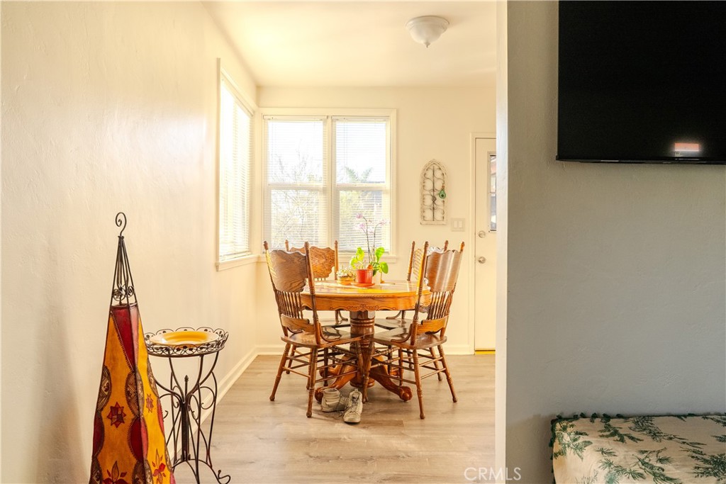 Circle (CA) - Residential Income