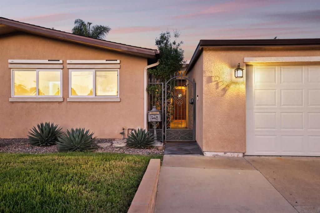 Photo of 2015 Ainsley Rd Rd, San Diego, CA 92123 (MLS # 250041547SD)