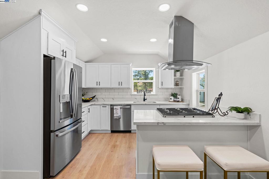 DOWNTOWN AREA - Residential