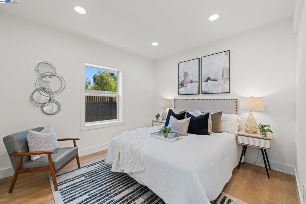 DOWNTOWN AREA - Residential