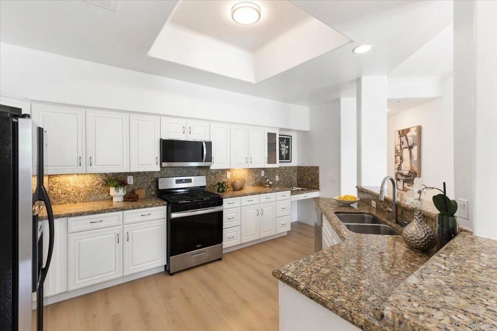 12370 Carmel Country Road 305