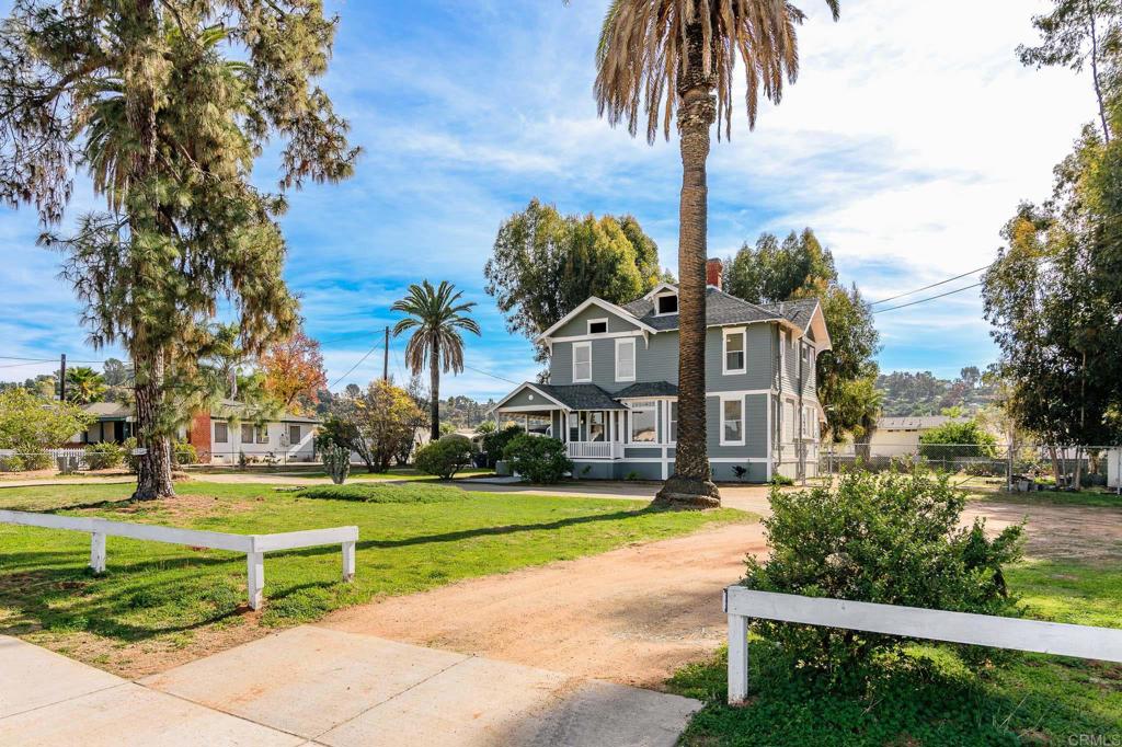 1571 Granite Hills Dr