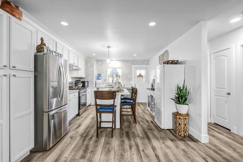 Photo of 2012 E Mission Avenue #6, Escondido, CA 92027 (MLS # NDP2602981)