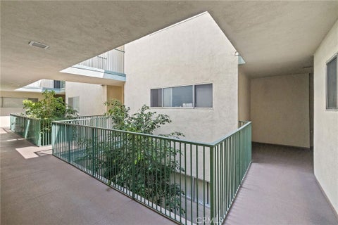 Tiny photo for 1187 E 3rd ST #202, Long Beach, CA 90802 (MLS # PW26225467)