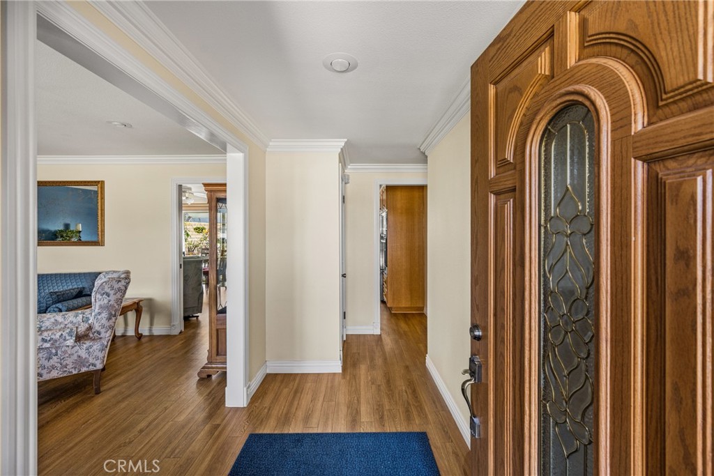 1218 E Chalynn Avenue