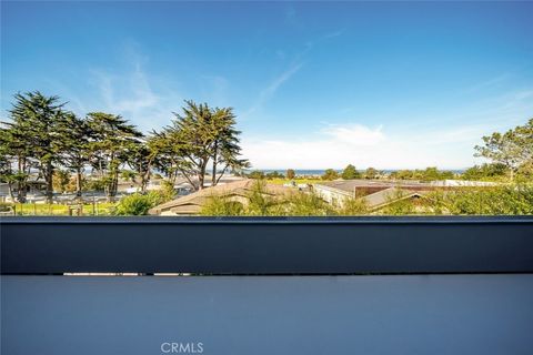 Tiny photo for 3020 Ironwood Avenue Ave, Morro Bay, CA 93442 (MLS # SC26041634)