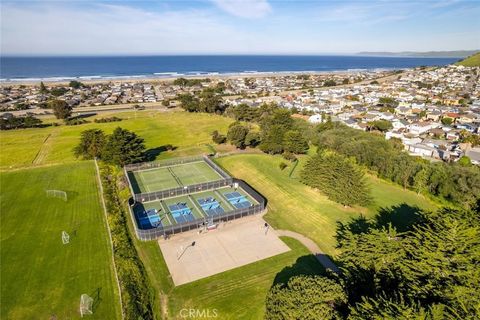 Tiny photo for 3020 Ironwood Avenue Ave, Morro Bay, CA 93442 (MLS # SC26041634)