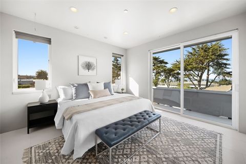 Tiny photo for 3020 Ironwood Avenue Ave, Morro Bay, CA 93442 (MLS # SC26041634)