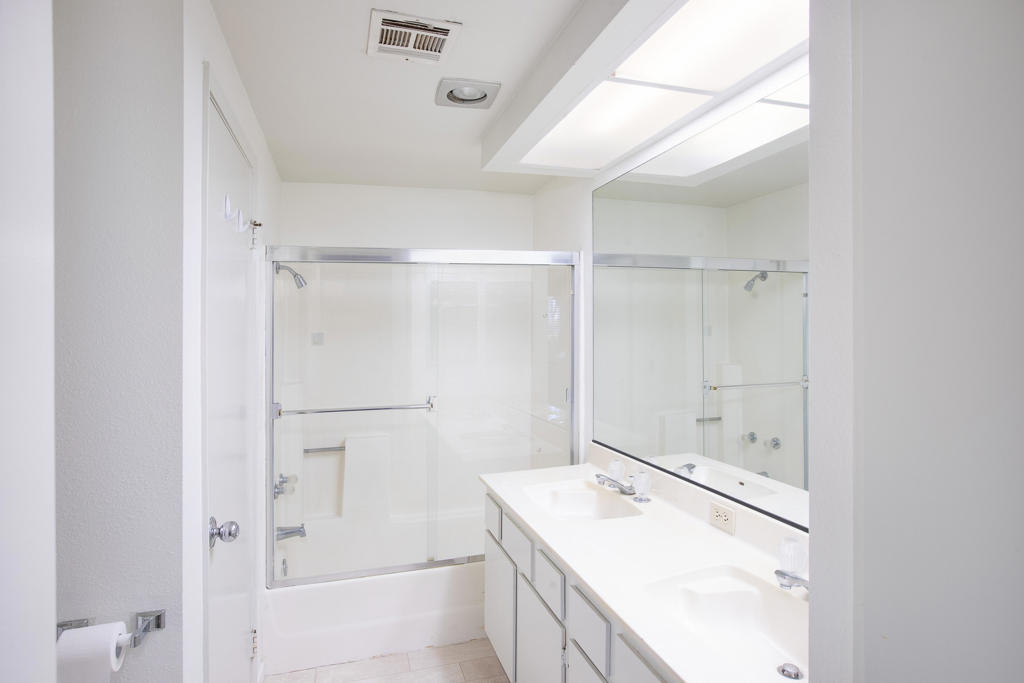 Esprit - Residential Lease