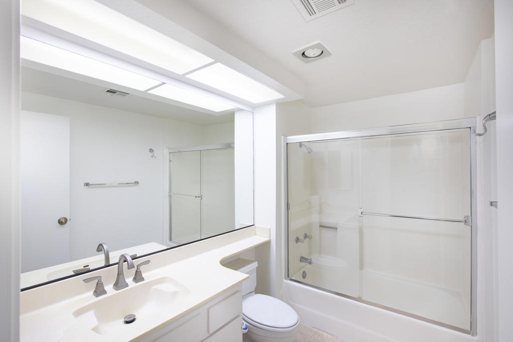Esprit - Residential Lease
