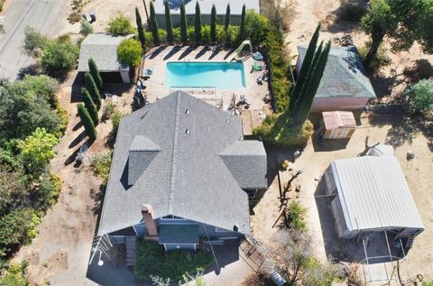 Photo of 15793 35th Ave, Clearlake, CA 95422 (MLS # LC26004401)