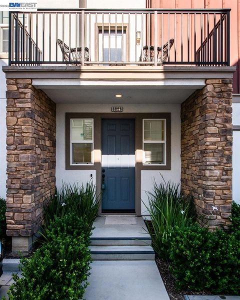 Photo of 3986 Pino Grande Rd, Dublin, CA 94568 (MLS # 41129194)