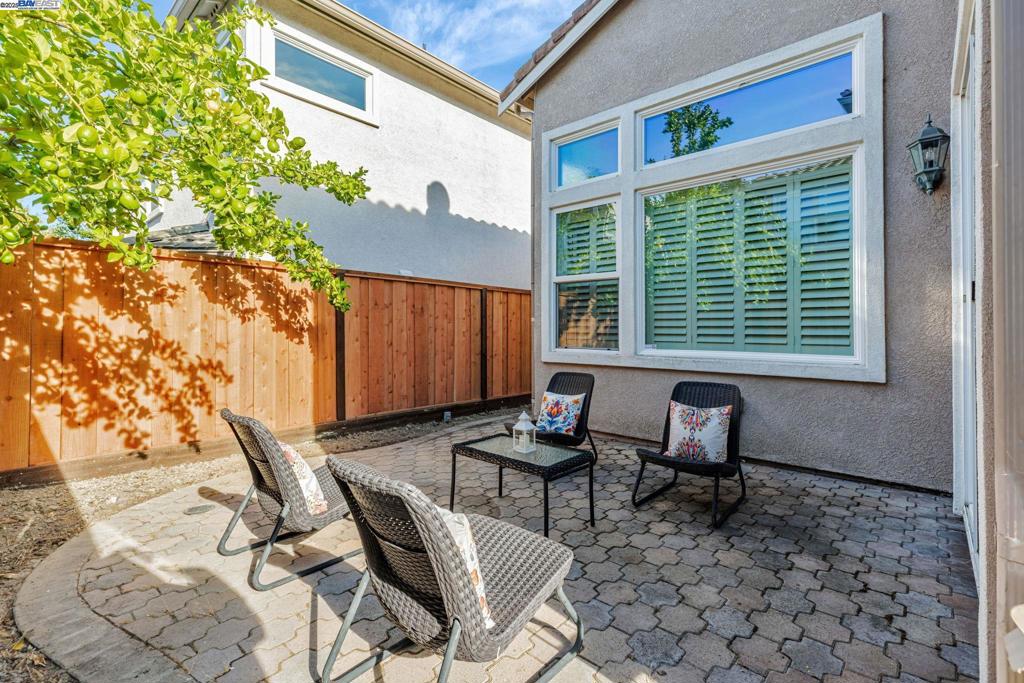 THE ORCHARDS - Residential