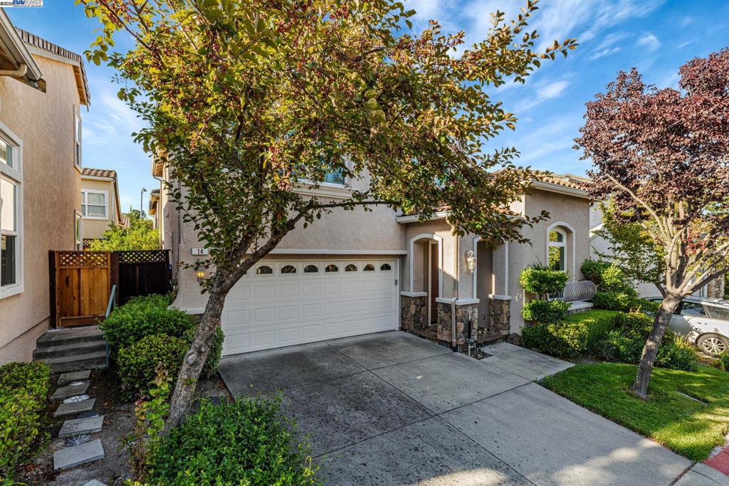 THE ORCHARDS - Residential