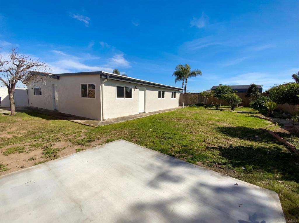 1268 Helix Ave