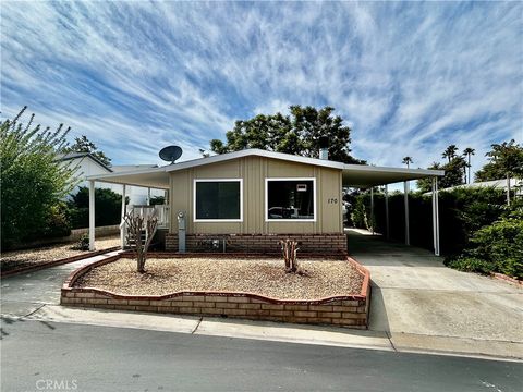 Photo of 1536 S State Street #170, Hemet, CA 92543 (MLS # SW26101649)