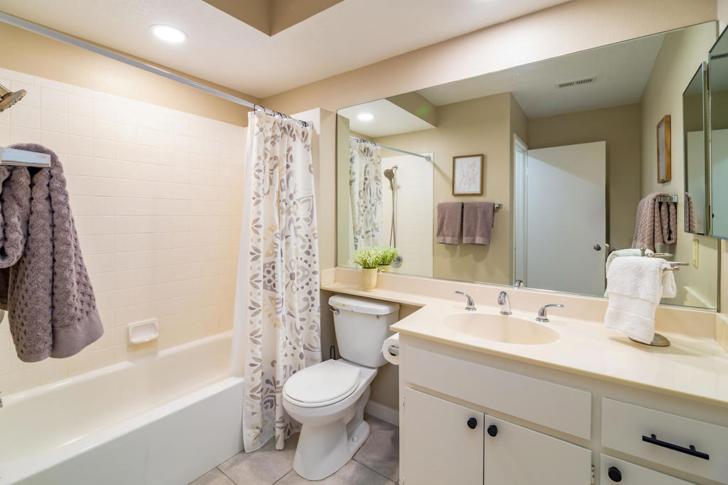 Desert Falls C.C. - Residential