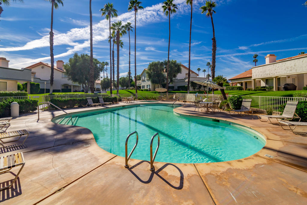 Desert Falls C.C. - Residential