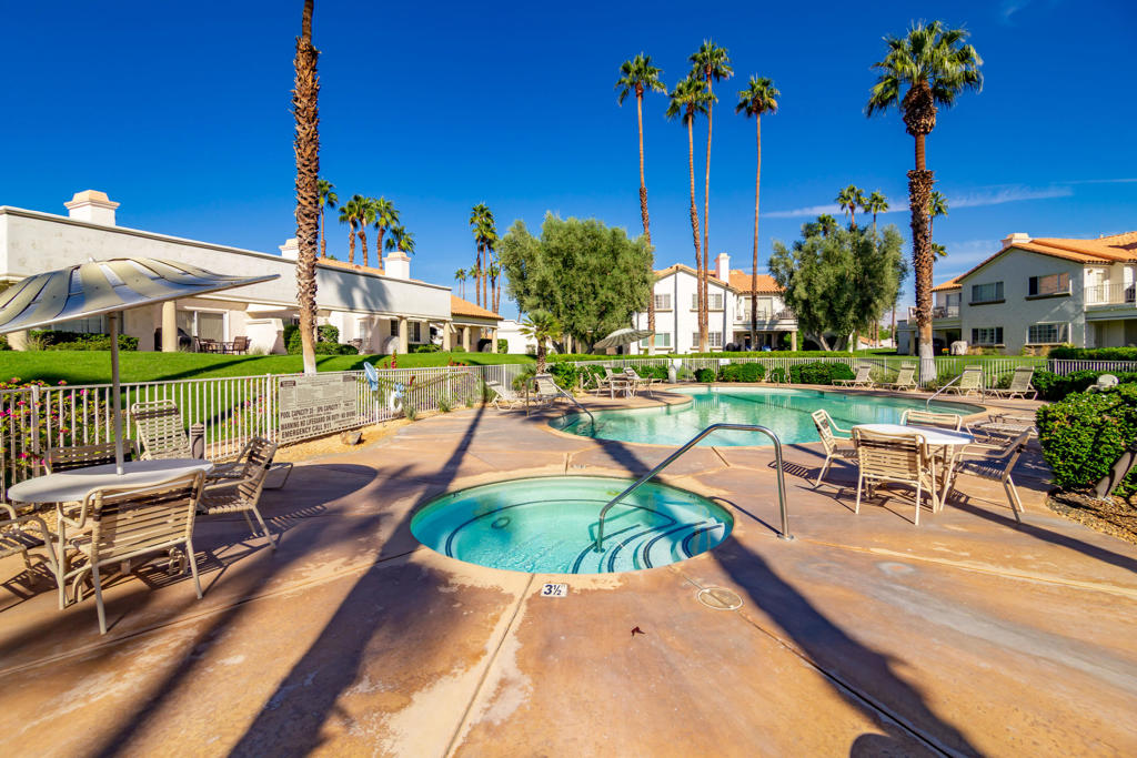 Desert Falls C.C. - Residential