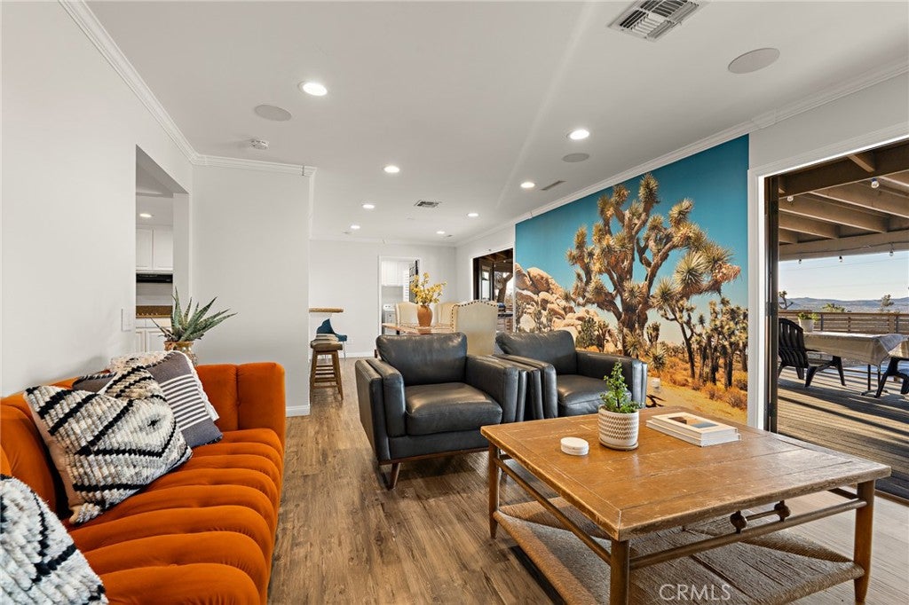 61394 Latham Trail