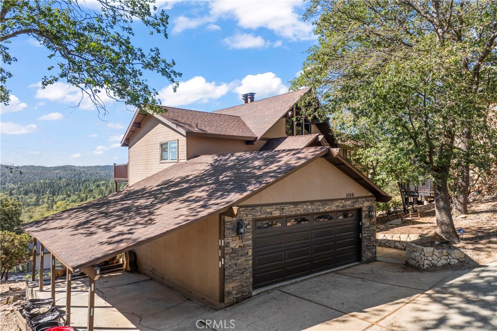 1166 Nadelhorn Drive