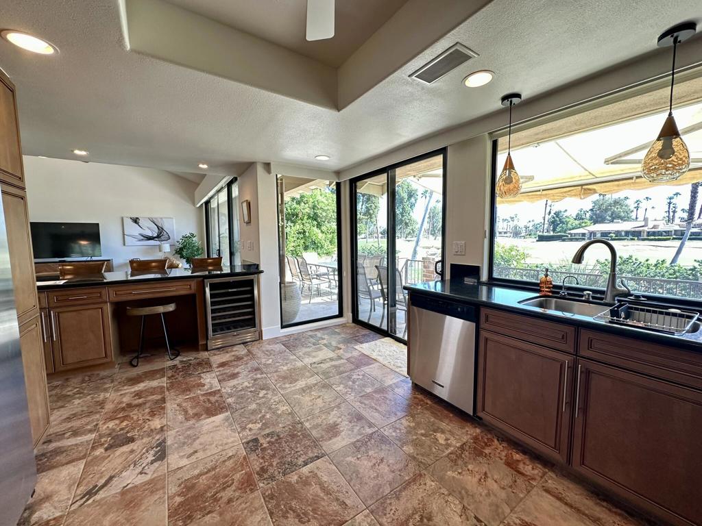 Monterey Country Clu - Residential Lease