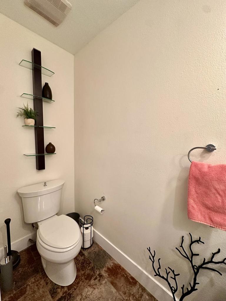 Monterey Country Clu - Residential Lease