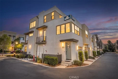 MLS: TR26185972