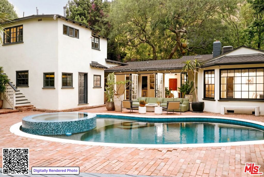 2015 Nichols Canyon Road