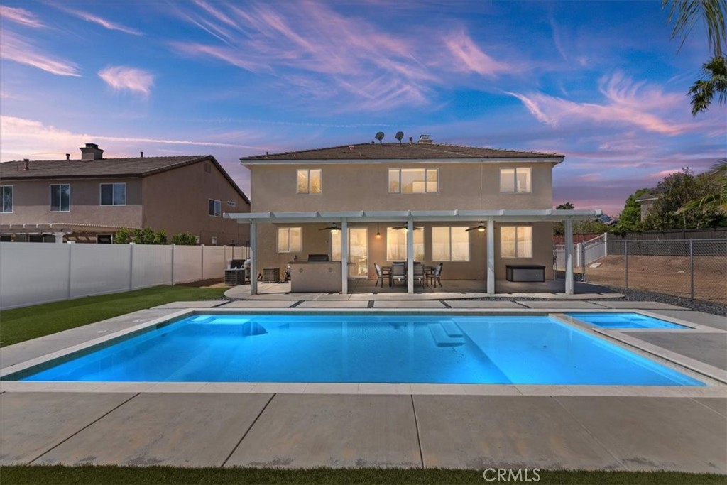 26273 Palm Tree Lane