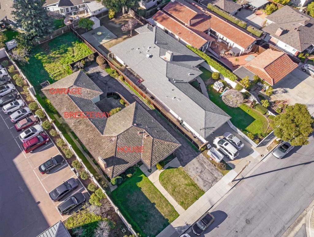 541 S Bayview Avenue