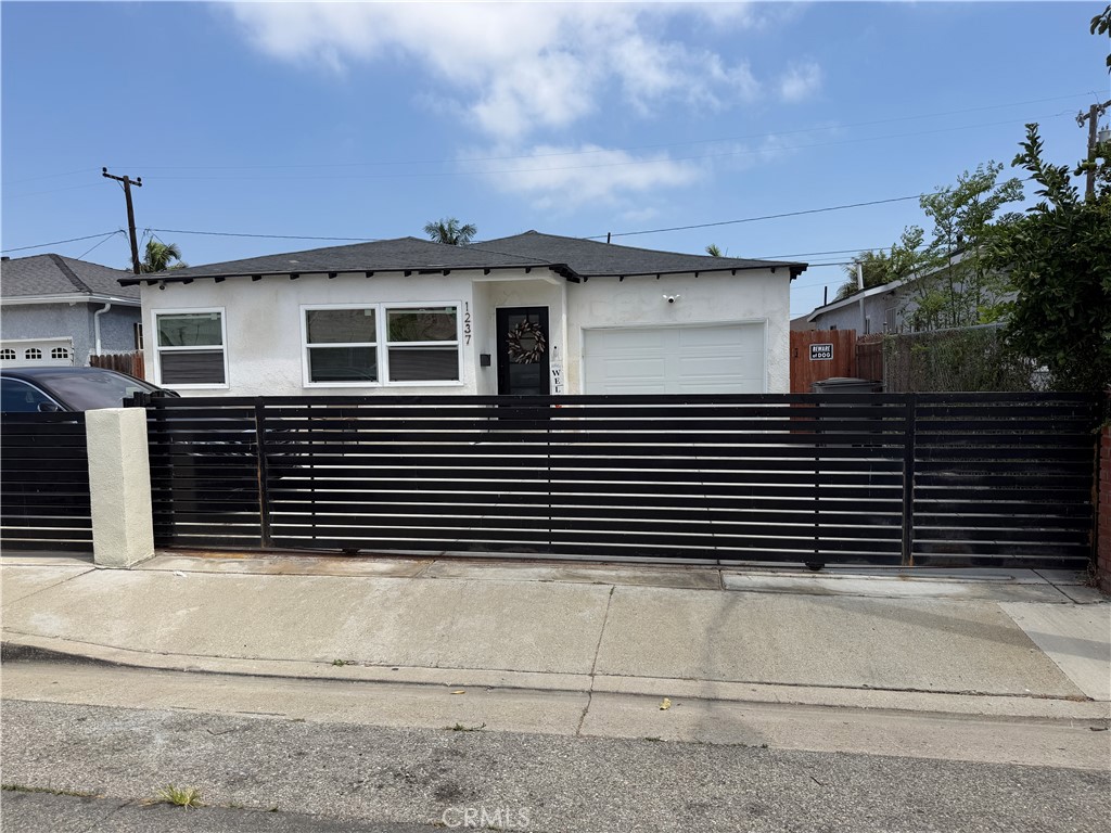 1237 E 222nd