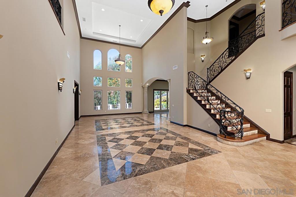 3745 Vista Pointe