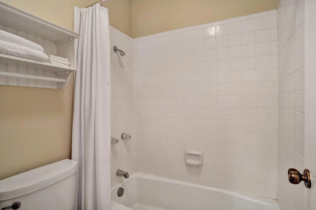 Silver Sands R.C. - Residential