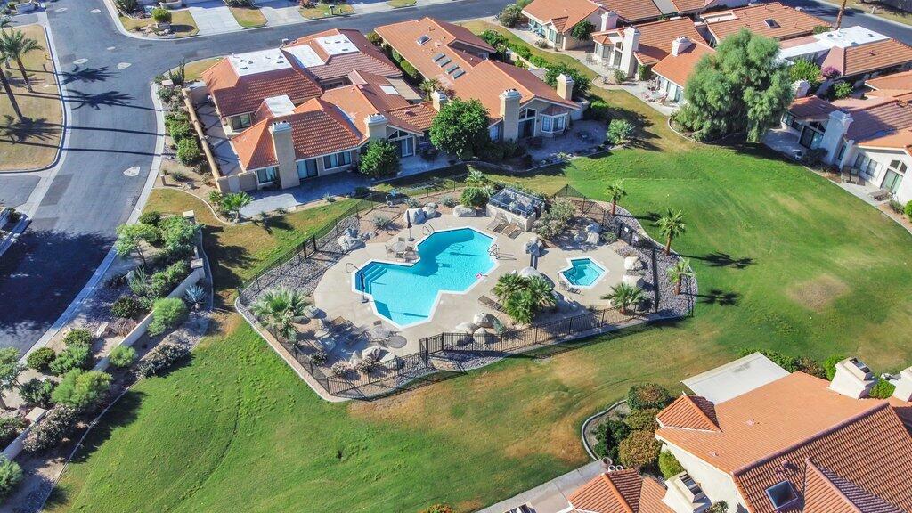 Silver Sands R.C. - Residential