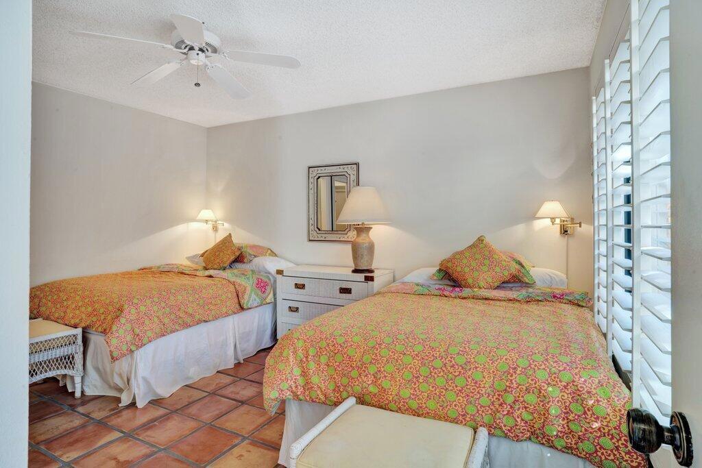 Silver Sands R.C. - Residential