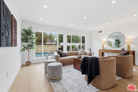 Photo of 18802 Gerkin Avenue, Torrance, CA 90504 (MLS # 26103856)
