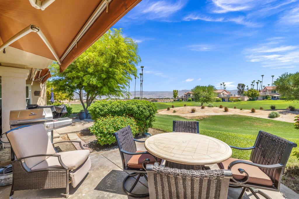 Palm Royale - Residential
