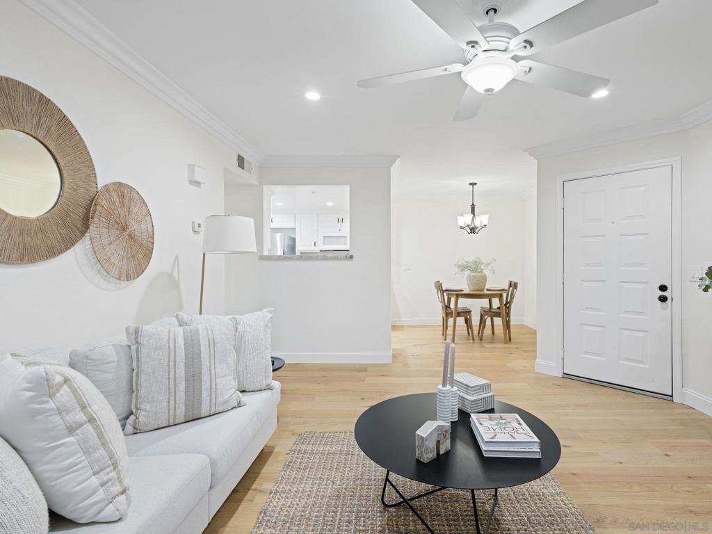 12023 Alta Carmel 244