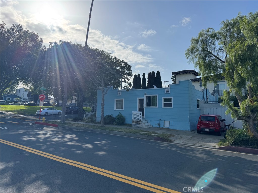 618 Vincent Park