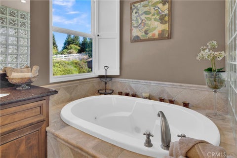 Tiny photo for 1450 Meadow View Lane, Templeton, CA 93465 (MLS # NS26224425)