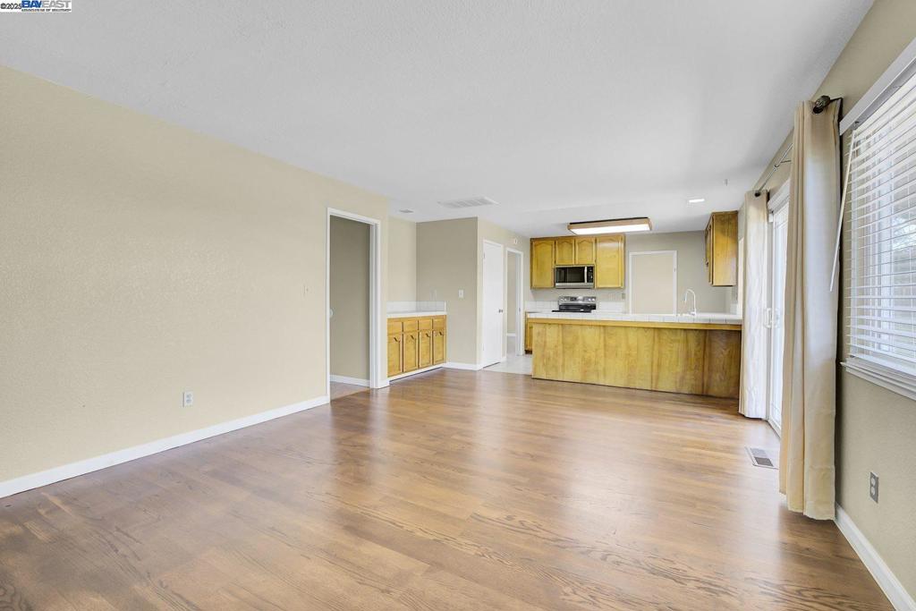 Not Listed - Residential