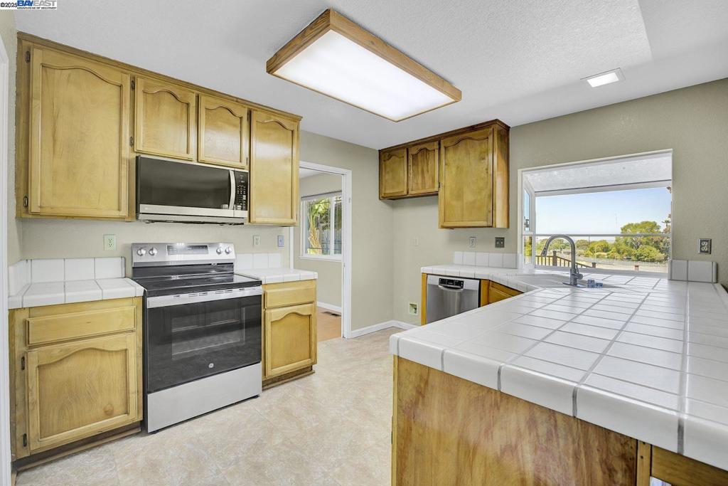 Not Listed - Residential