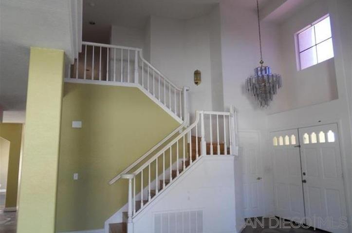 5166 Via Castilla