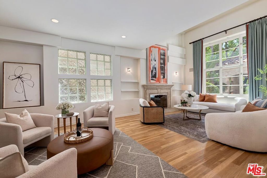 Photo of 12683 Promontory Road, Los Angeles, CA 90049 (MLS # 25579475)