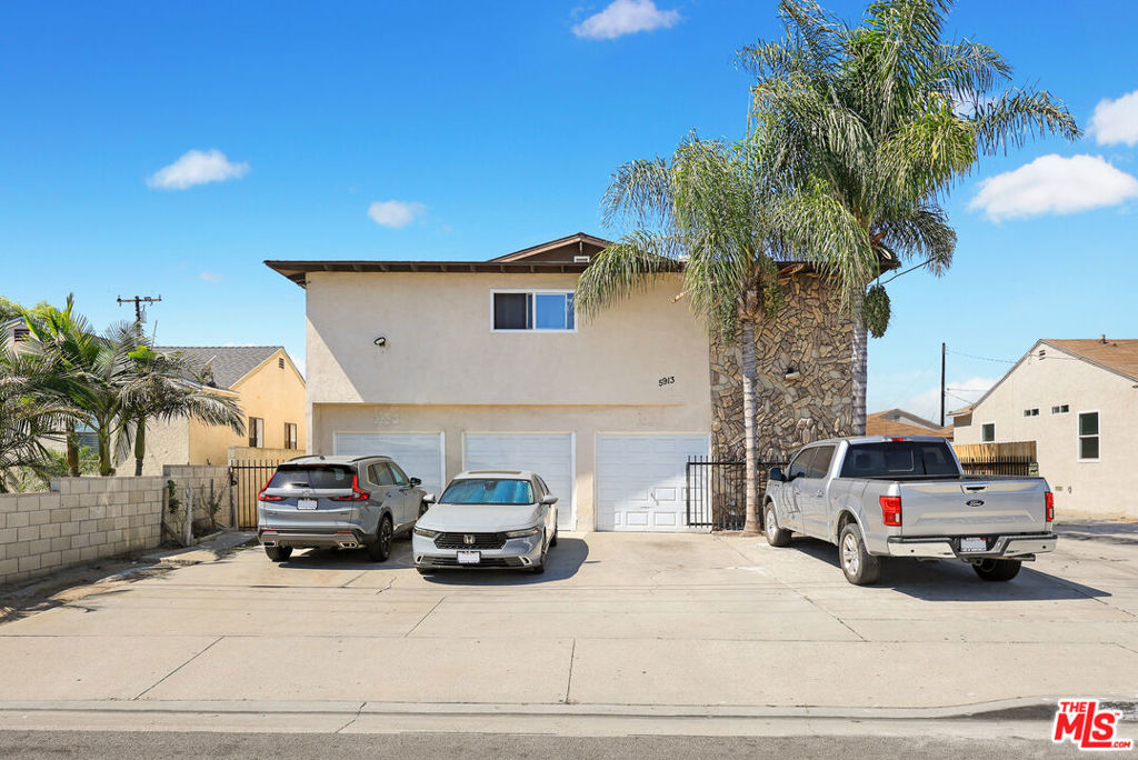 5913 Greenwood Avenue